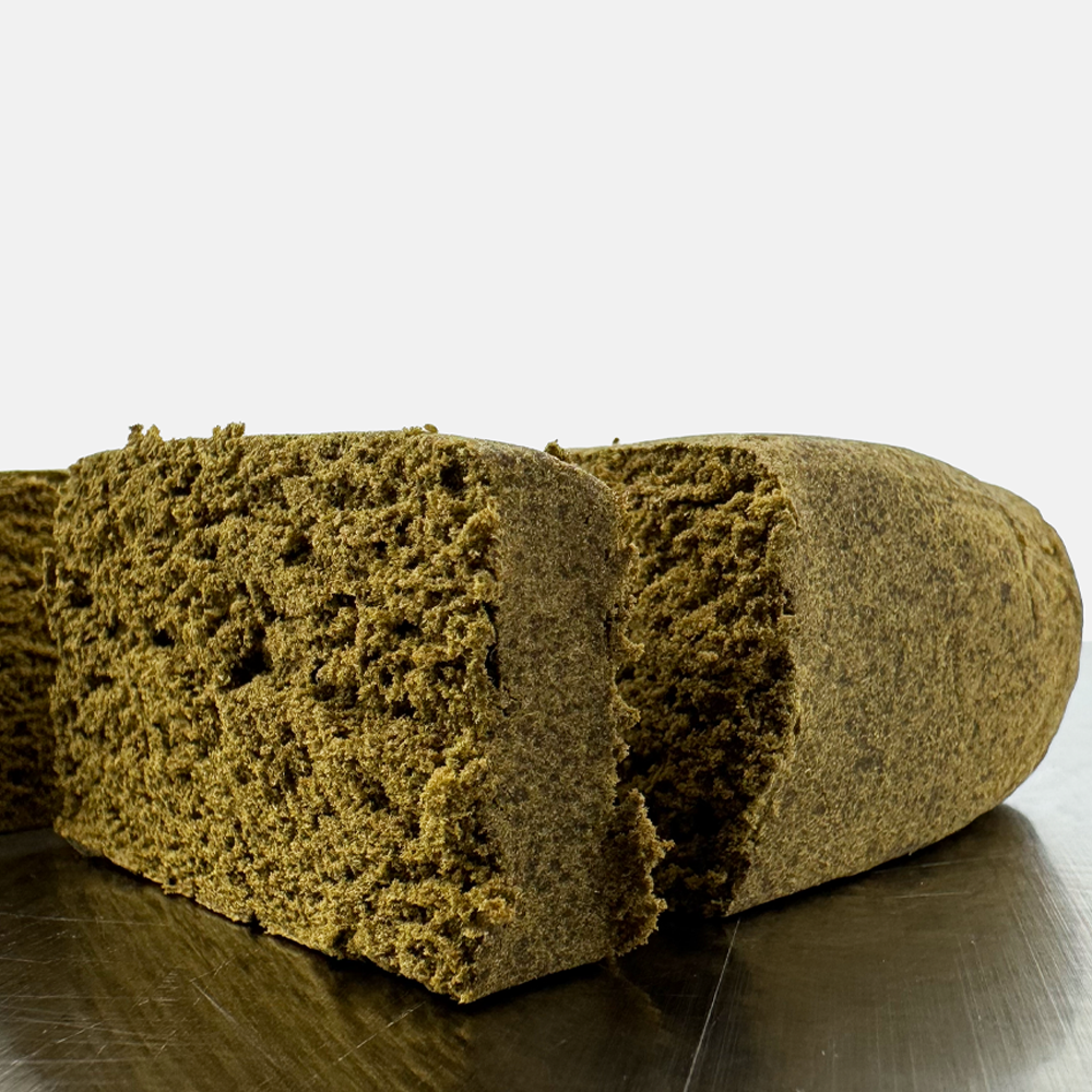 Zoom sur la découpe du CBD Découpe du CBD Mousseux Dos-Si-Dos